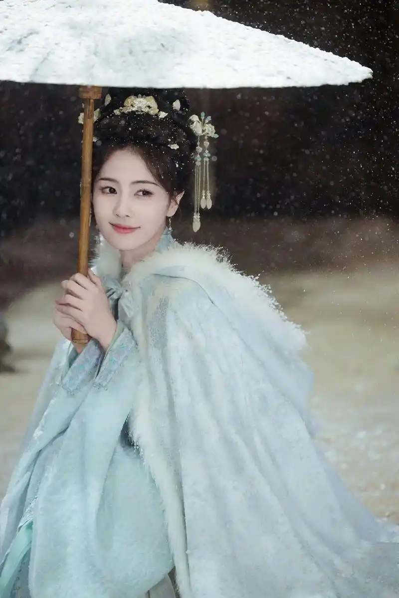 中国古装剧经典女演员_2016古装女明星_古装女神代表演员